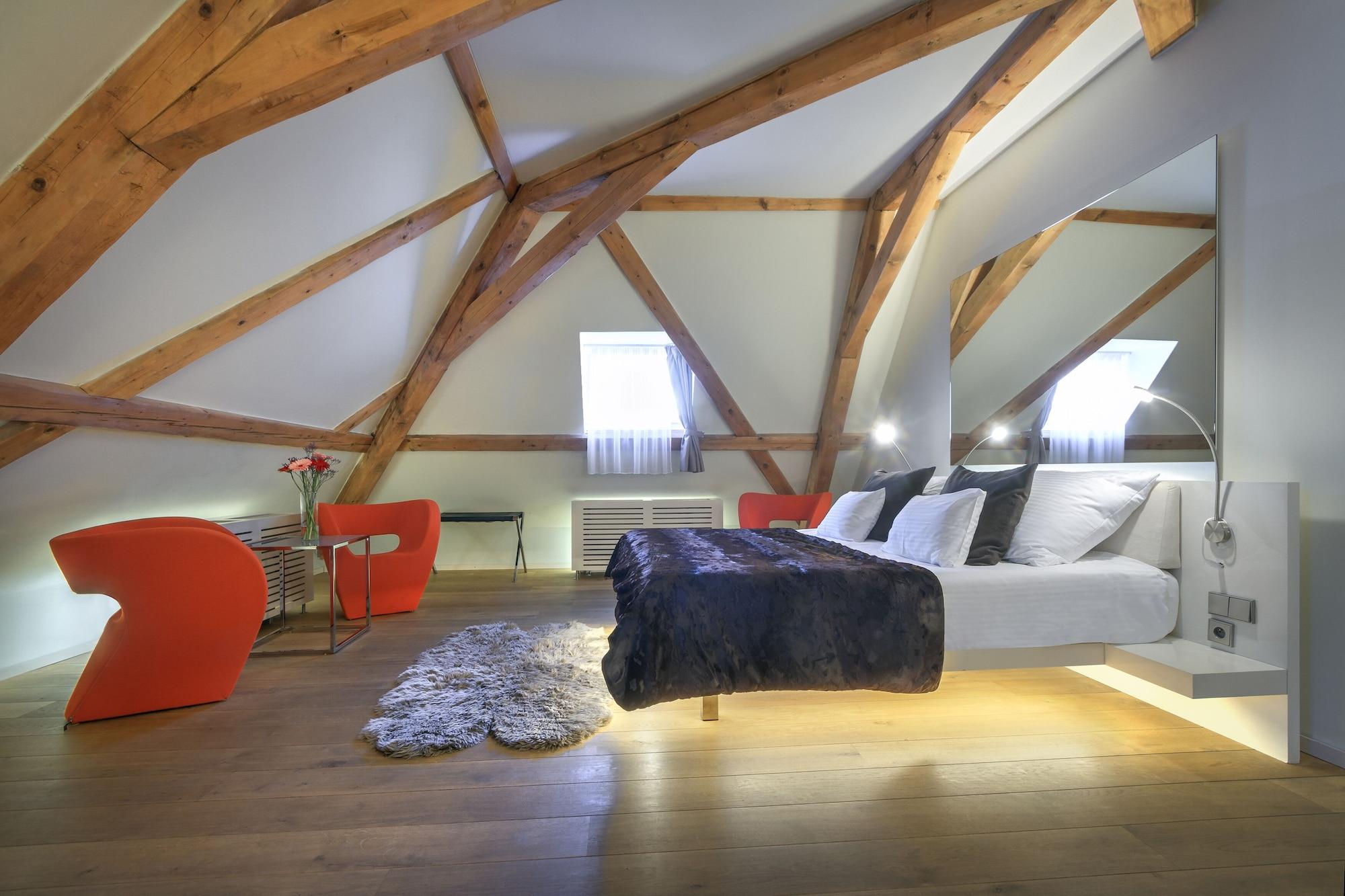 Three Storks Hotel Praha Bagian luar foto Suite
