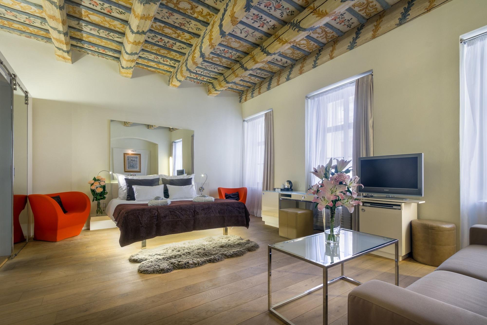 Three Storks Hotel Praha Bagian luar foto Suite