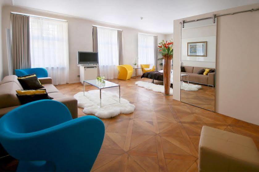 Three Storks Hotel Praha Bagian luar foto A typical apartment